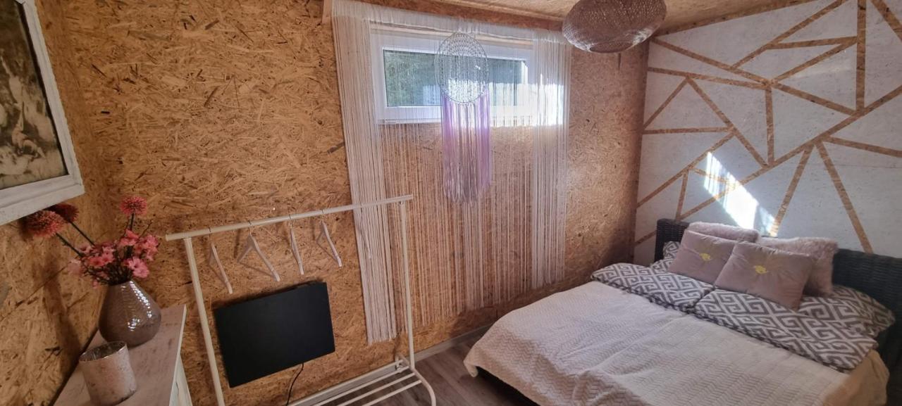 One House Chojna